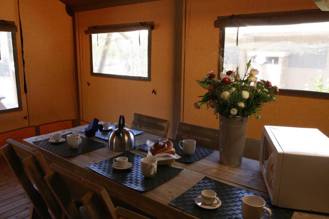 Glamping Alcantara Motta Camastra Exterior photo