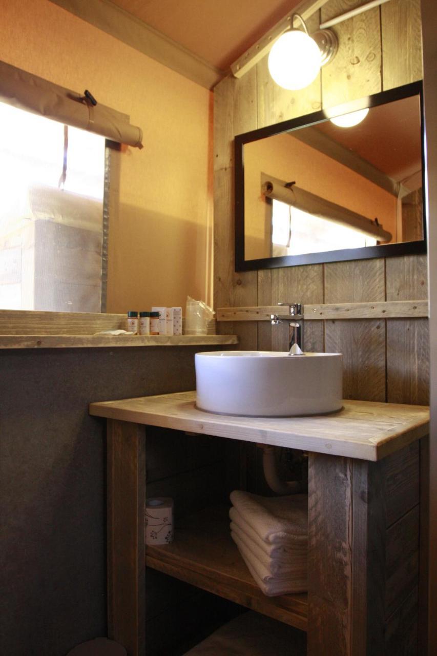 Glamping Alcantara Motta Camastra Exterior photo